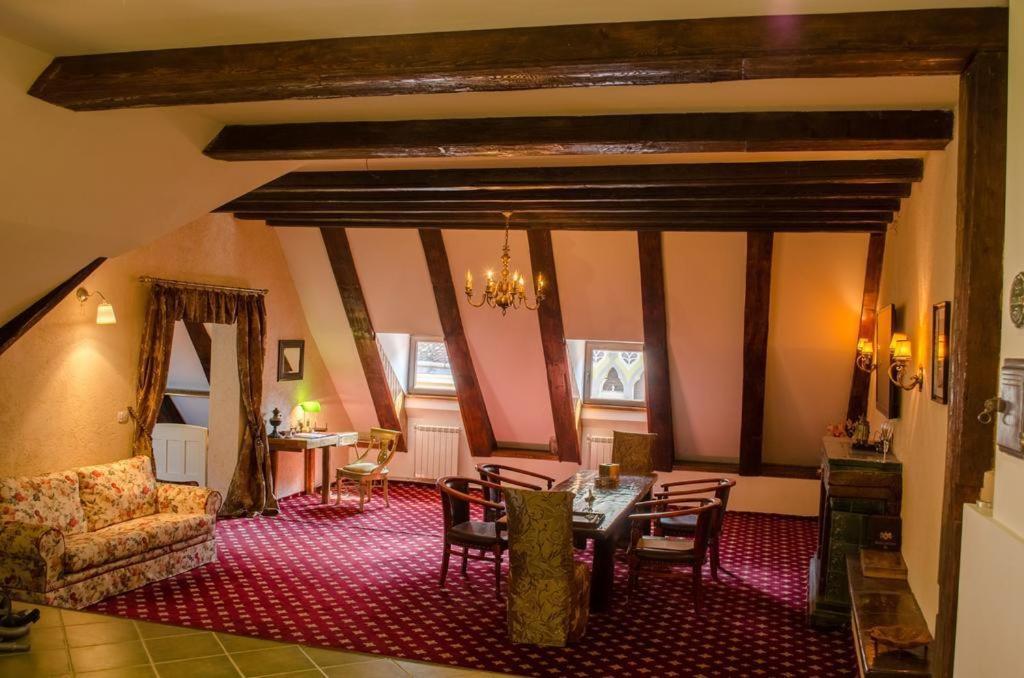 The Attic Brasov Exterior photo